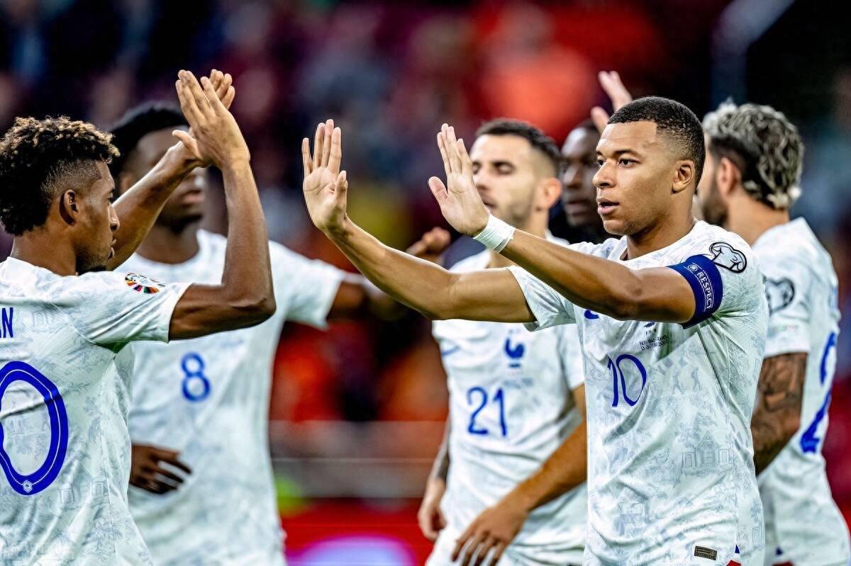 开云体育-欧预赛球员表现抢眼，赛场火爆不减的简单介绍