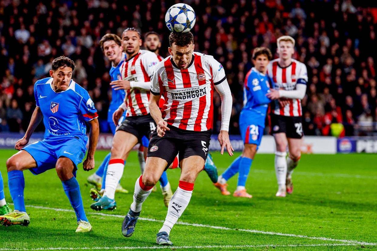 开云平台-巴伦西亚主场大胜，重回联赛争冠行列