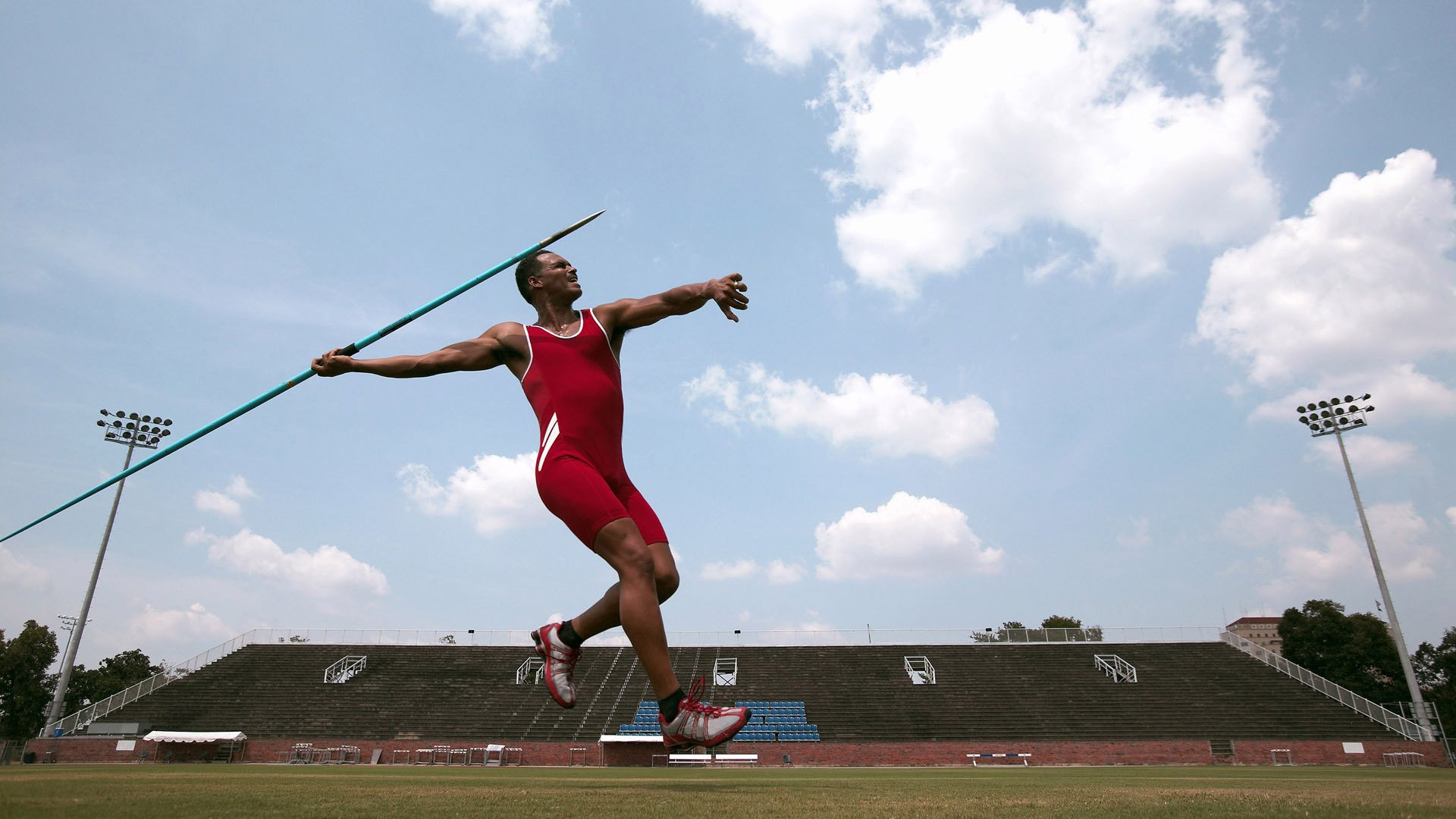 开云体育直播-奥运周期关键战焦点战，雷恩轻取亚特兰大背后的战略启示
