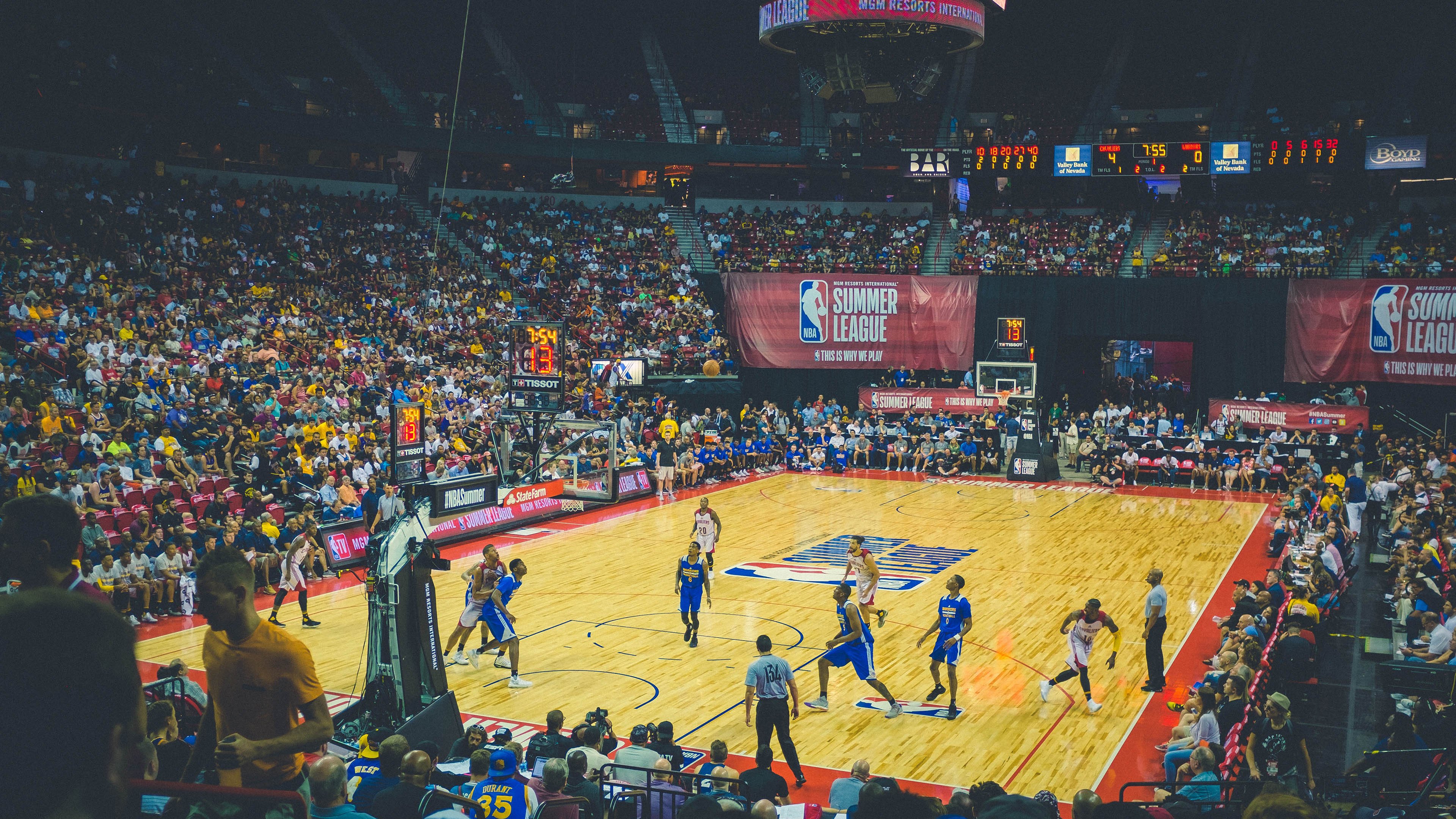 开云体育直播-拉梅洛大场面先生降临深圳，关键球助球队争冠战力克尼克斯